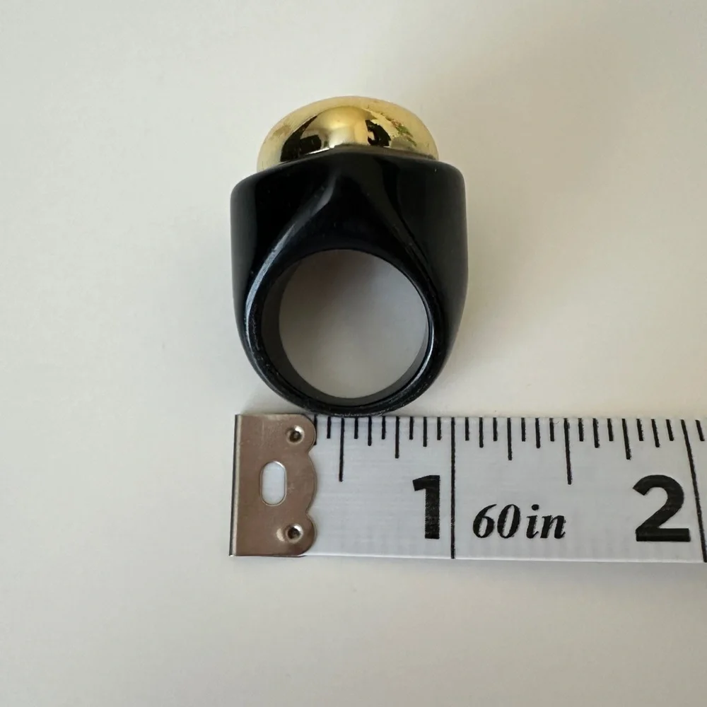 Primark Chunky Resin Heart Ring Black Gold Tone Size 6